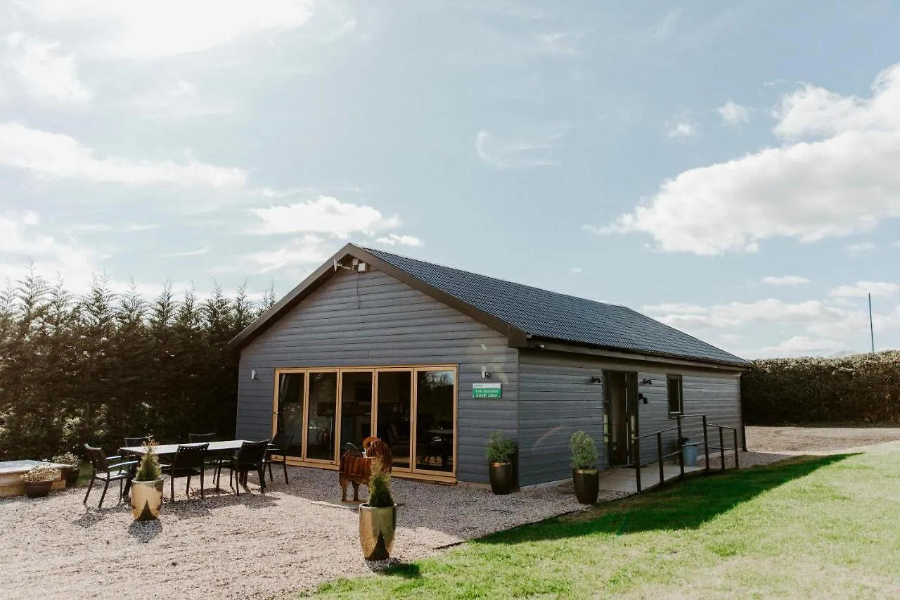 Vakantiehuis King Richard'S Luxury Lodge - Sleeps Up To 8 ,Dog Friendly ,Near Sherwood Forest At Fairview Farm In Nottingham Set In 88 Acres And Great For Groups,Family Gatherings,Corporate Events Verenigd Koninkrijk
