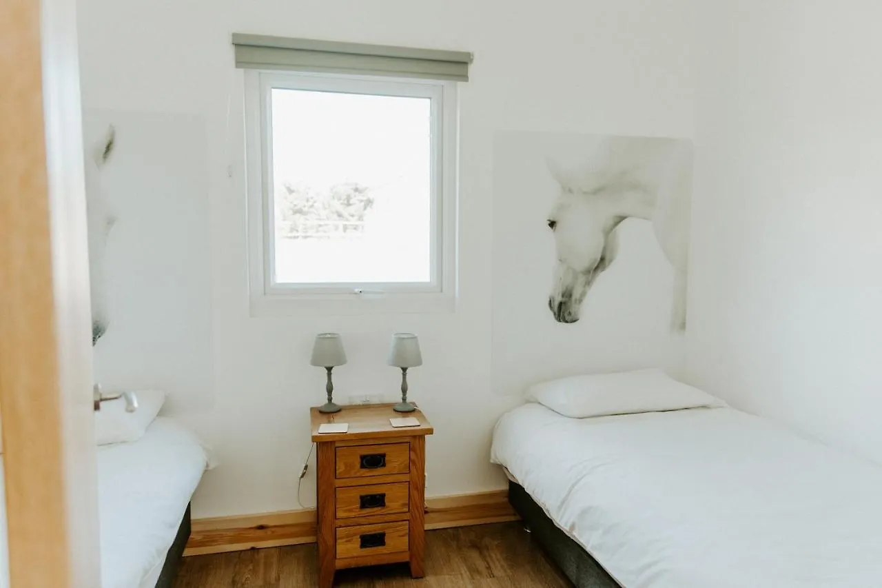King Richard'S Luxury Lodge - Sleeps Up To 8 ,Dog Friendly ,Near Sherwood Forest At Fairview Farm In Nottingham Set In 88 Acres And Great For Groups,Family Gatherings,Corporate Events 0*,